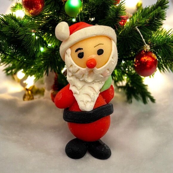 Vintage Santa Claus Brooch Pin Christmas Jewelry Clay 1.5 Inch - Picture 1 of 6